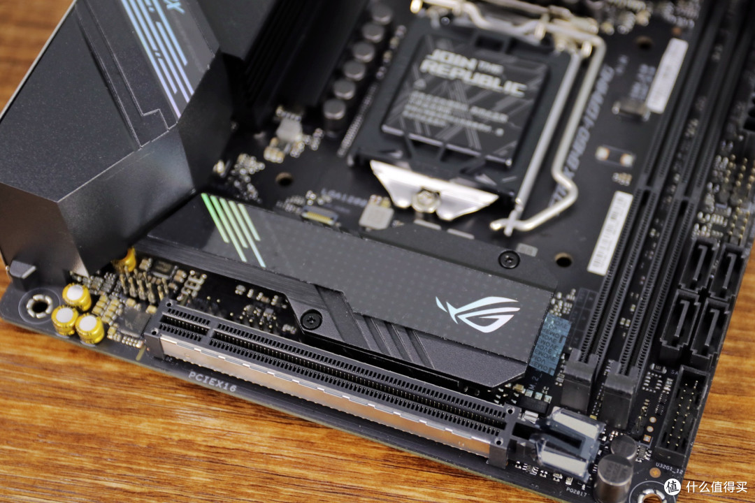 便携式ITX,LIANLI小犀牛换新记