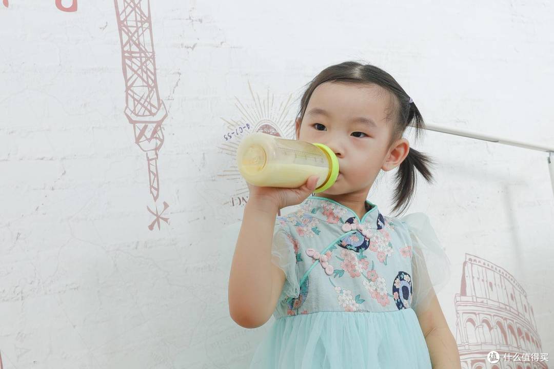 Get一点:超级奶爸怎么练成的?小米有品牛村智能云冲奶机上手