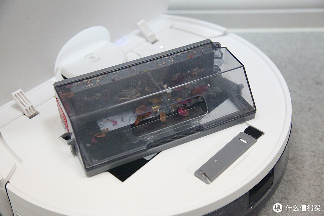 你的第一台除菌地宝：科沃斯N8，扫拖一体又能除菌