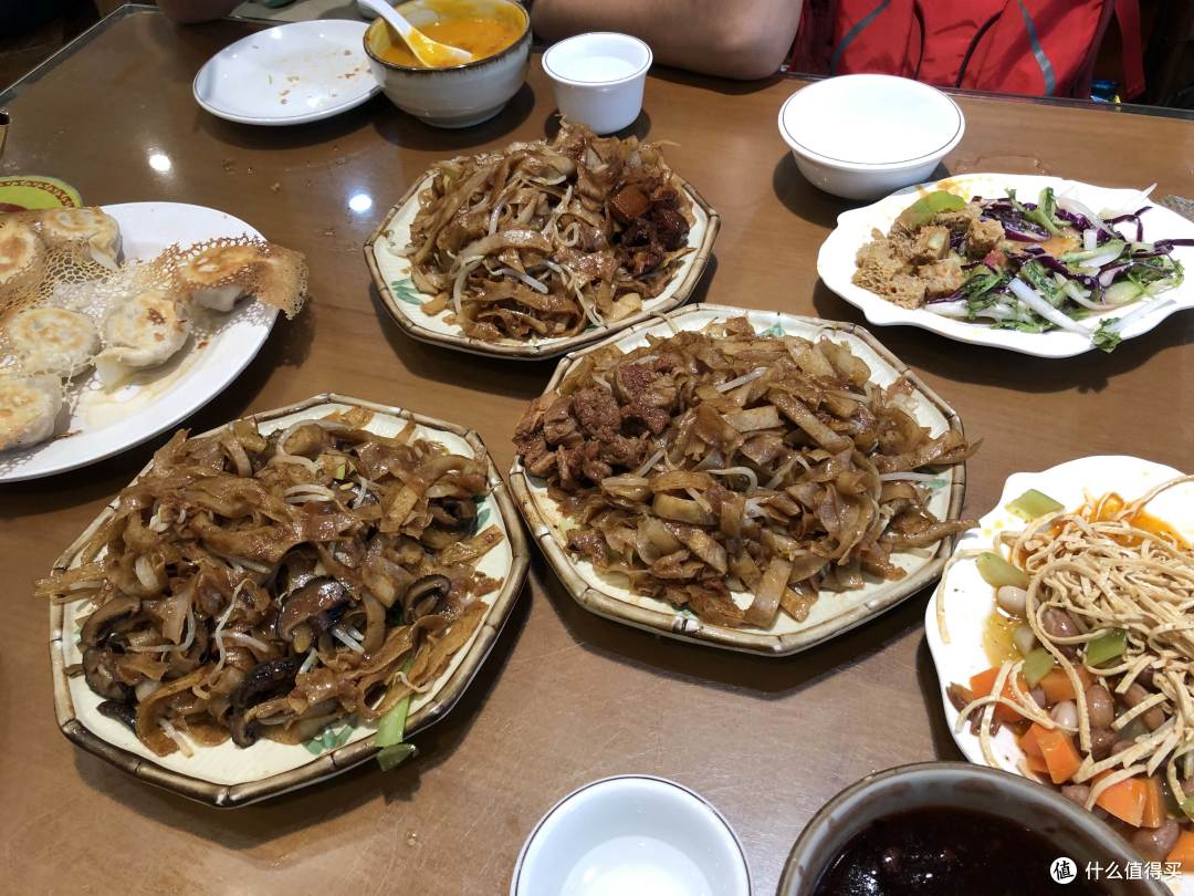 葛记焖饼的菜品