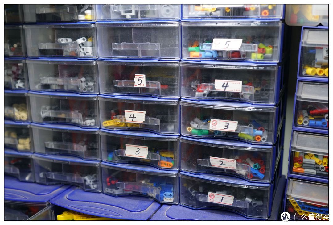 乐高小零件收纳利器拓为39格零件收纳柜评测