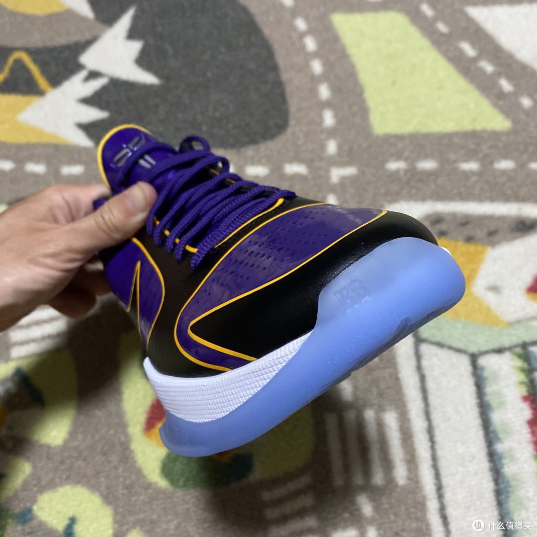 首晒!Nike Zoom Kobe V Protro 5x Champ「Lakers」