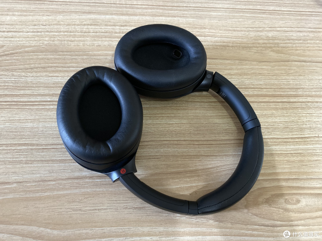 索尼WH-1000XM4蓝牙耳机开箱