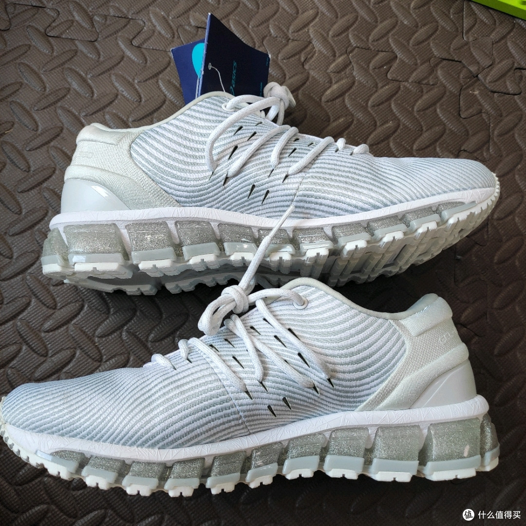 拼多多花了429 给老妈买了亚瑟士 ASICS GEL-QUANTUM 360 4