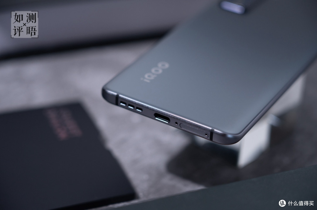 iQOO 5迷之定价，120W快充和宝马联名，并不能帮助iQOO定位高端