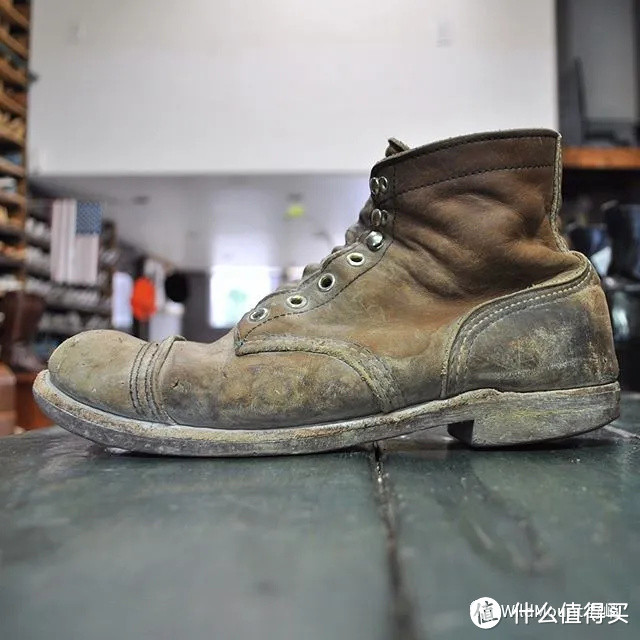 美国Willies Shoe Service靴子修复保养店 - 负责人 - Raul Ojeda