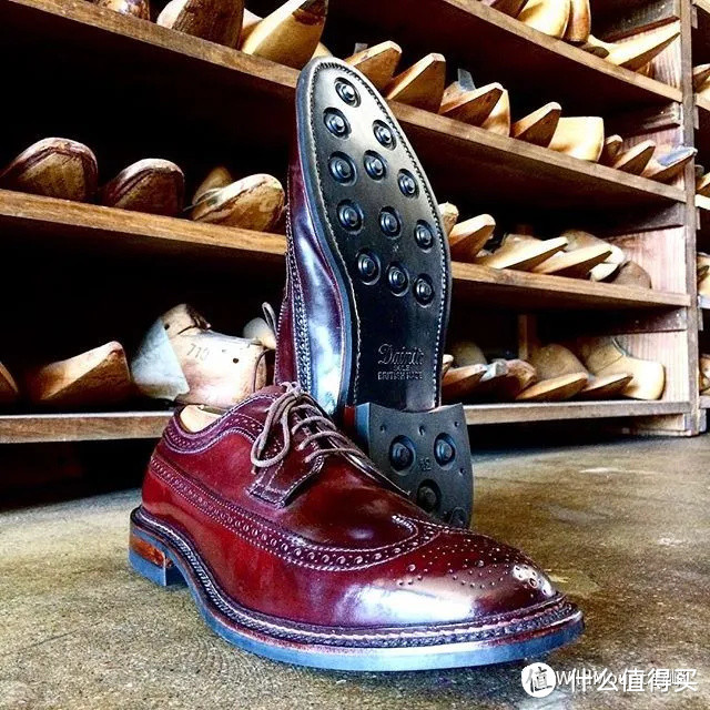 美国Willies Shoe Service靴子修复保养店 - 负责人 - Raul Ojeda