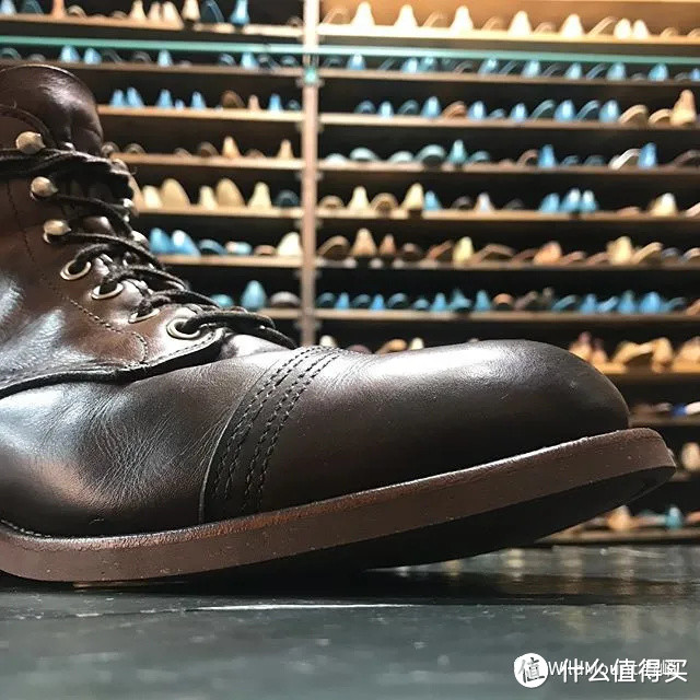 美国Willies Shoe Service靴子修复保养店 - 负责人 - Raul Ojeda