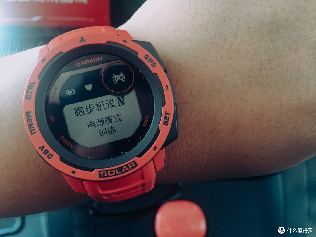 鱼和熊掌我都要—— Garmin Instinct Solar 上手体验
