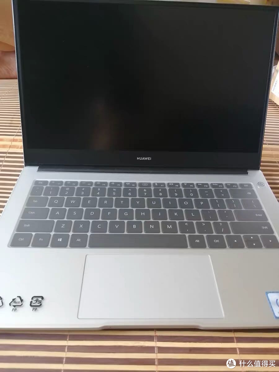 华为MateBook