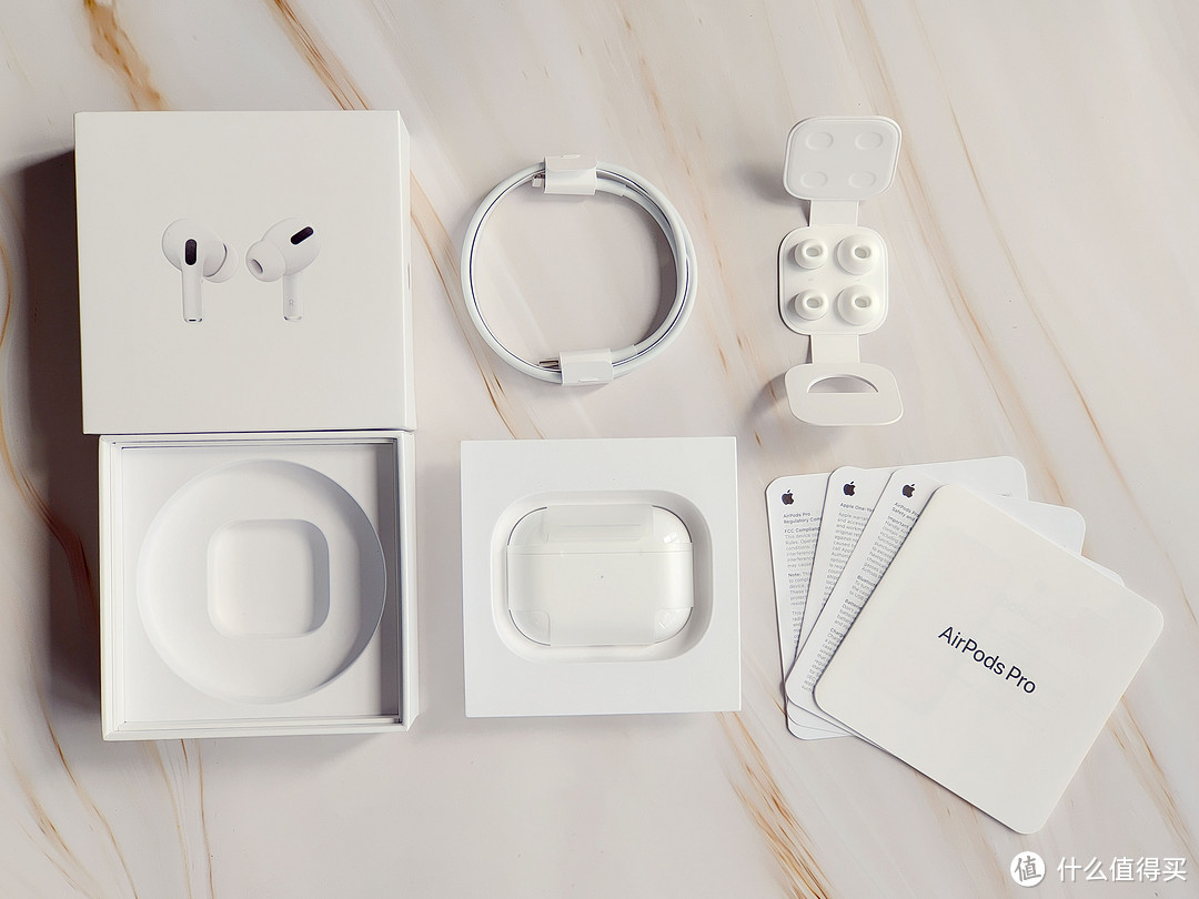 第二次在拼多多买苹果电子产品了：￥1380元拿下AirPods Pro 真无线降噪耳机，真香啊！