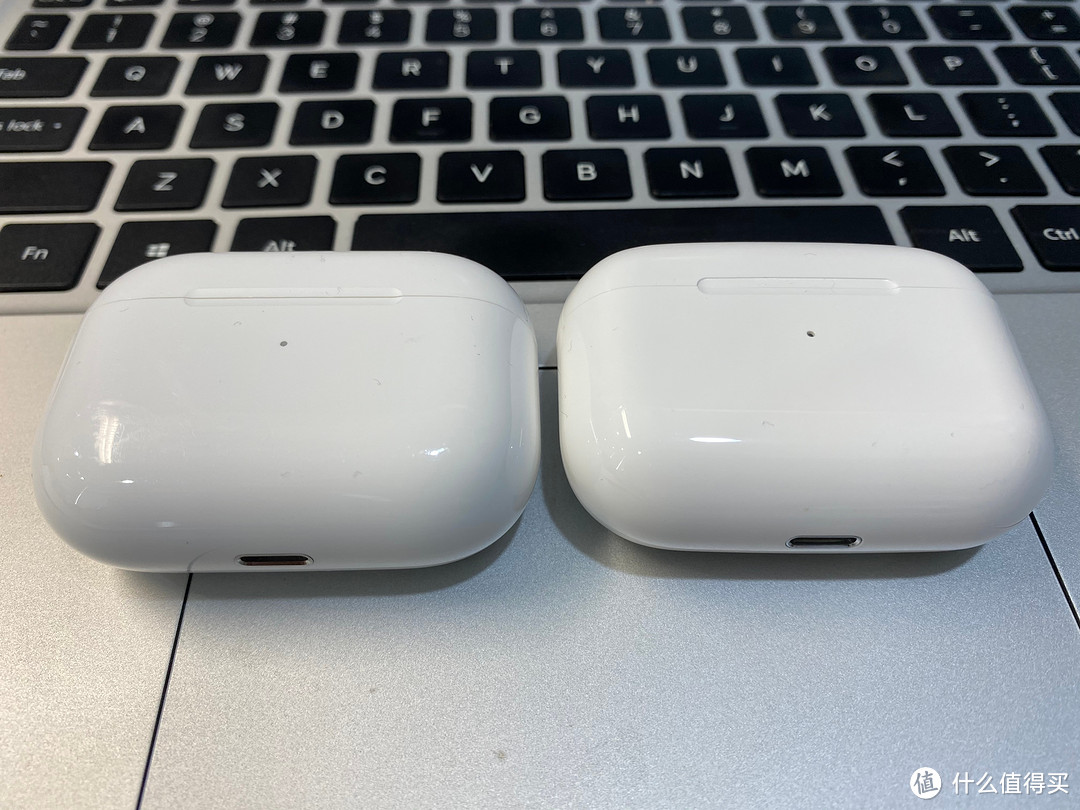 花58块告诉大伙如何鉴别华强北最新AirPods pro，与正品2代3代对比