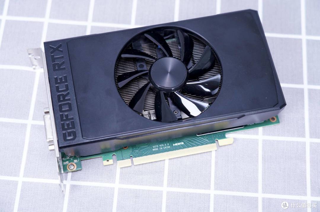 设计师看这里 戴尔XPS 8940针不戳