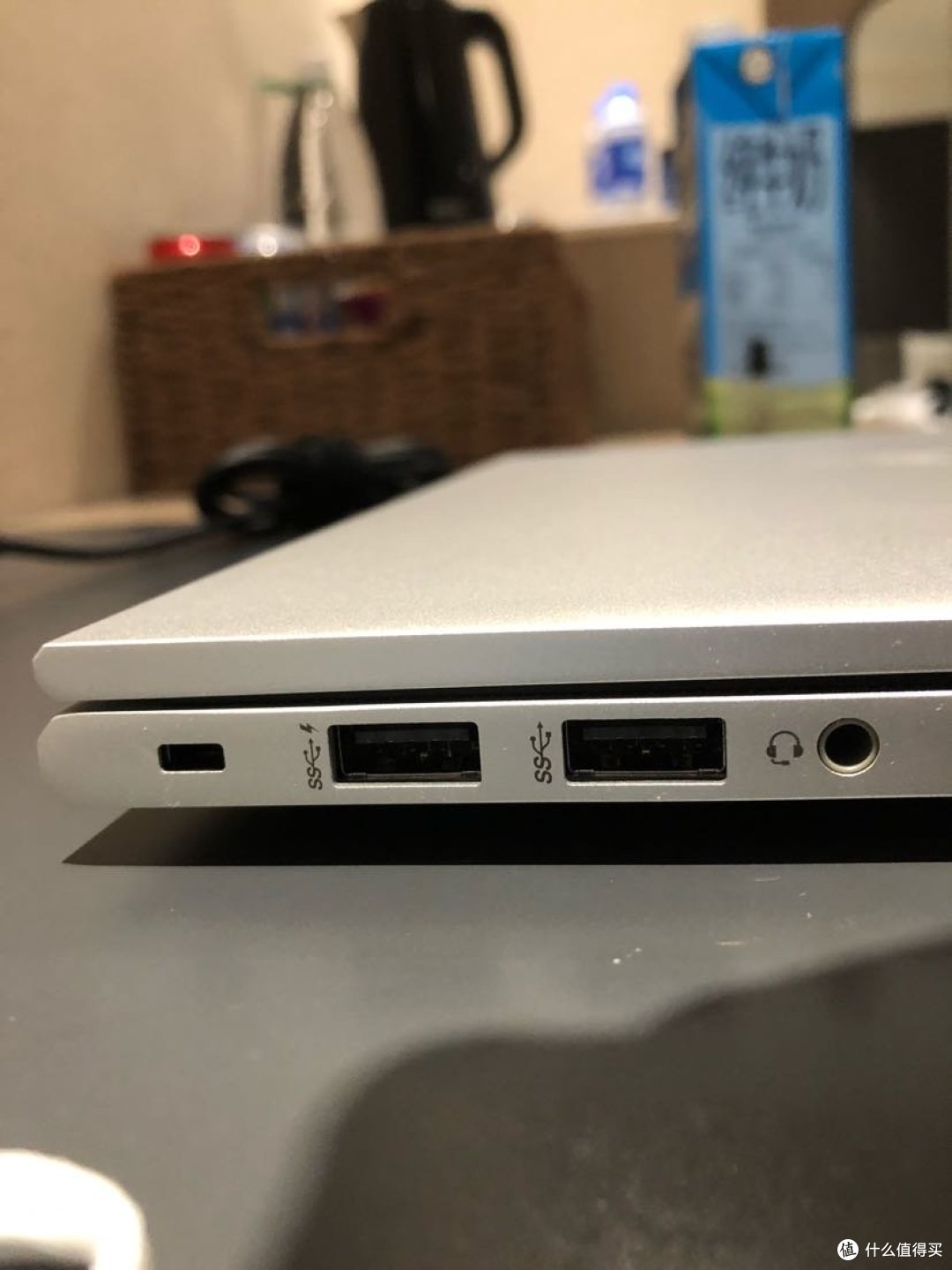 左侧双usb