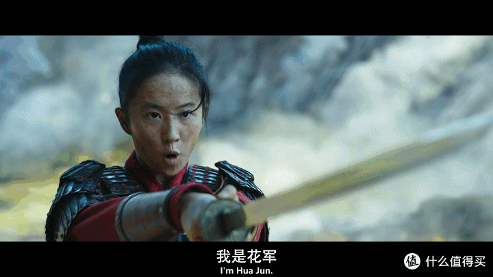 感觉一边微笑一边念台词