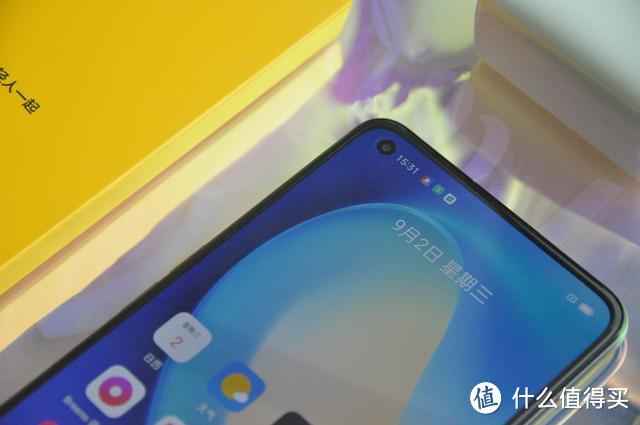 打造年轻一代潮玩机，realme 真我X7 Pro评测