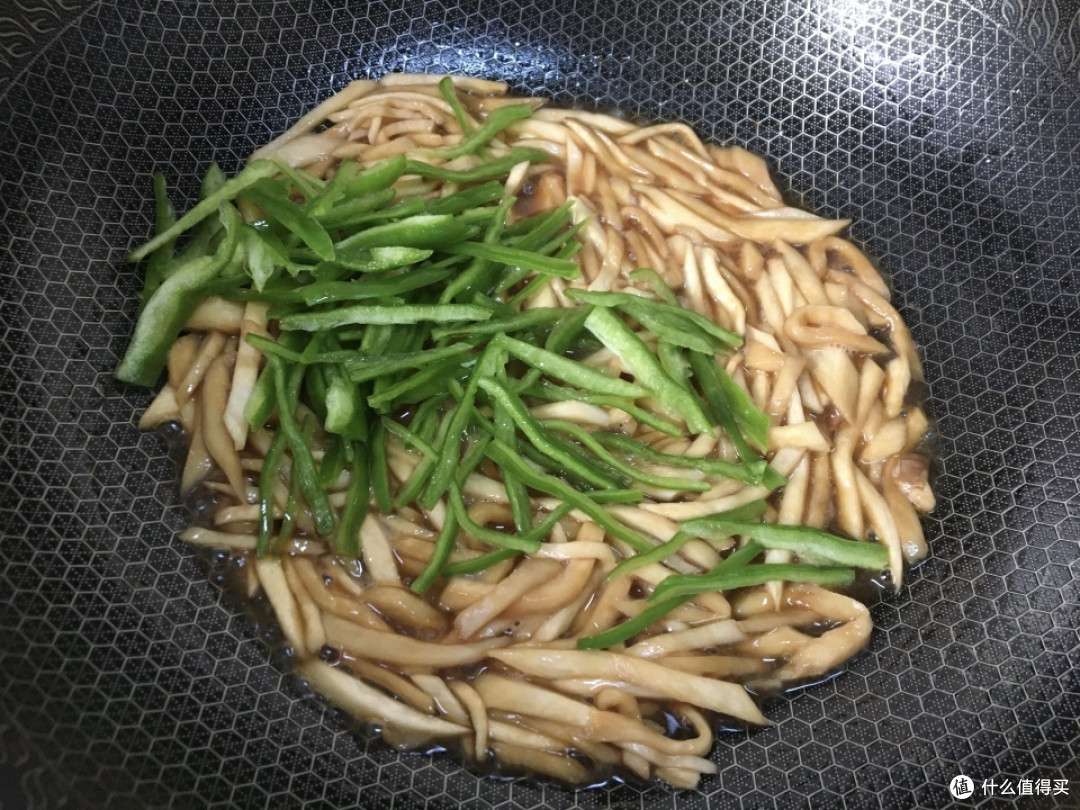 秋天宁可不吃肉也要吃这菜,五块钱炒一盘,清爽鲜嫩好吃停不下筷