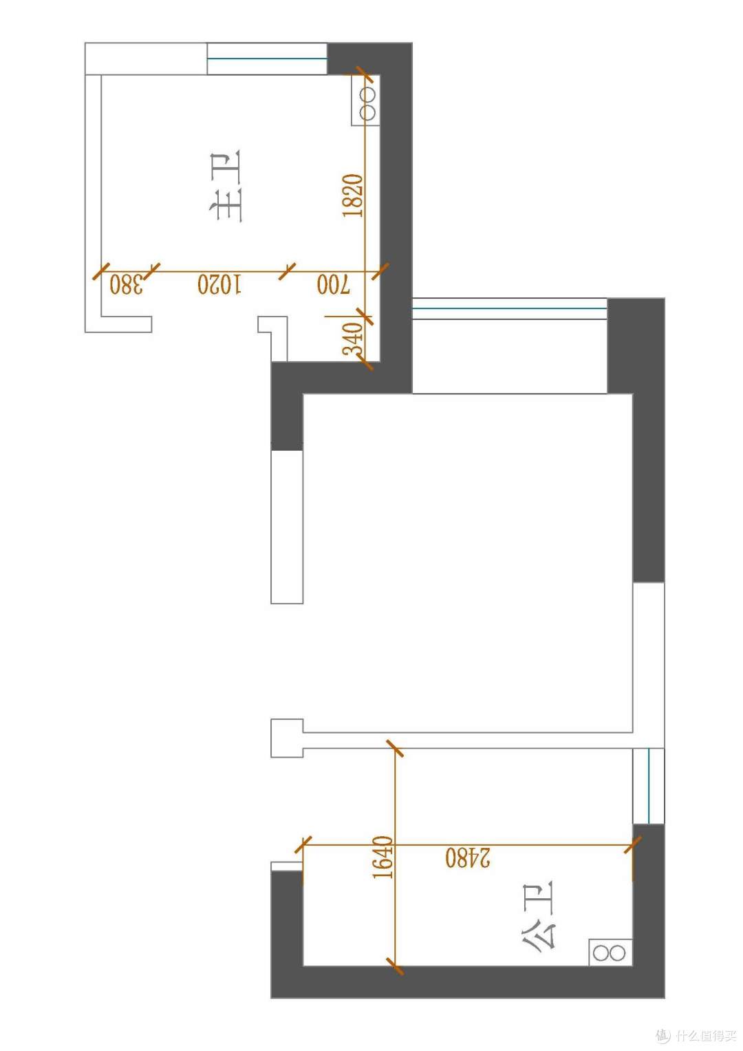 卫生间原户型图，公卫和主卫的面积都为4平方米，中间是个小书房