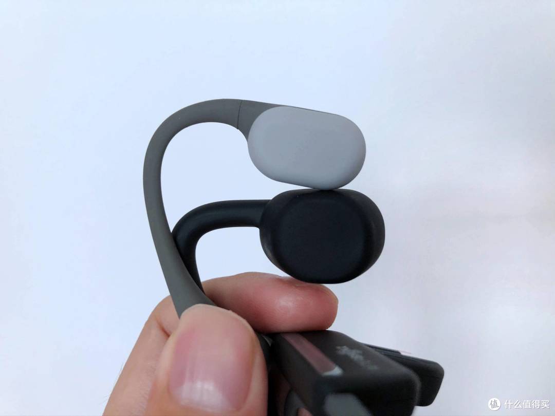 性价比or旗舰级?韶音骨传导耳机AS660挑战AS800,哪个更值得买?