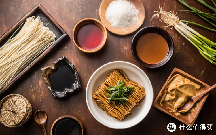 好物推荐| 优秀的速食面！小白也能get正宗的葱油拌面！