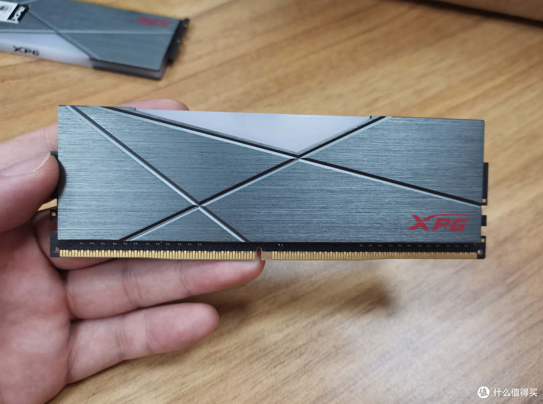 I5-10400把XPG龙耀D50 超到4400MHz C18,CPU不带K也能超频