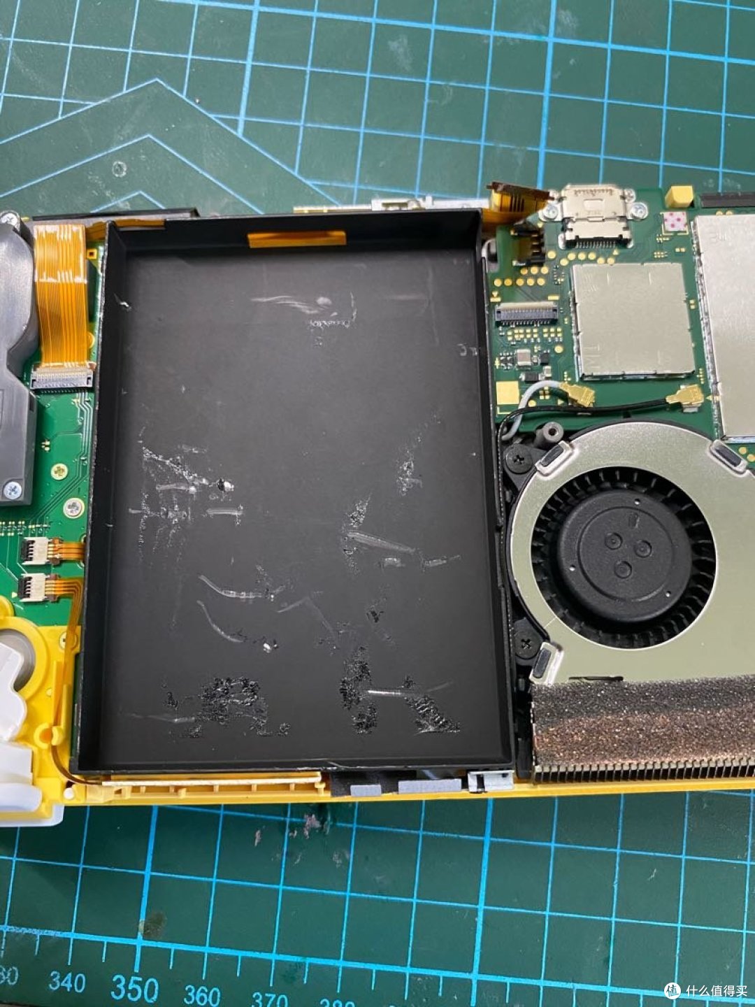 拆switch lite更换电池续命