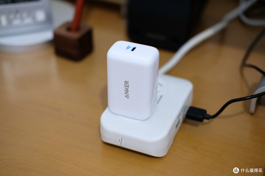 Anker PowerIQ3.0 65WPod充电器 上手体验