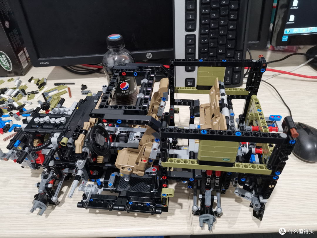 LEGO 机械组系列 42110 路虎卫士越野车 评测