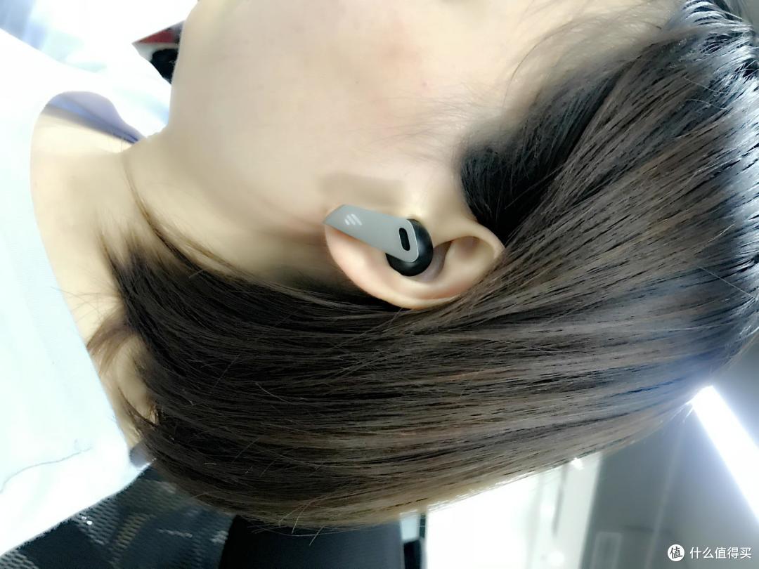 求了个侧脸照