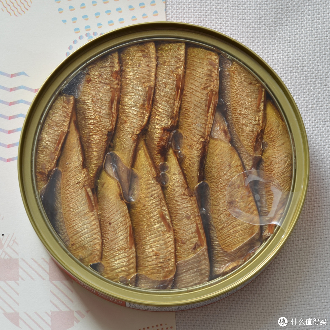 用日剧的方式吃鱼罐头,味道是不是会更好?