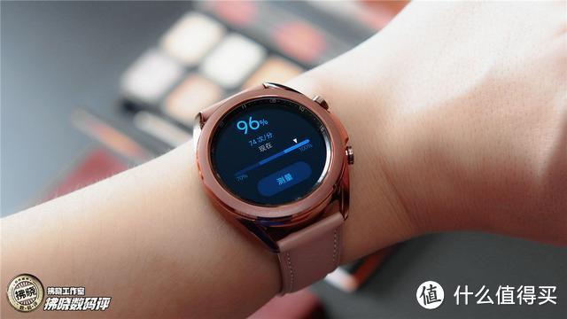 三星galaxywatch3评测功能全面物理旋转表圈还能减压
