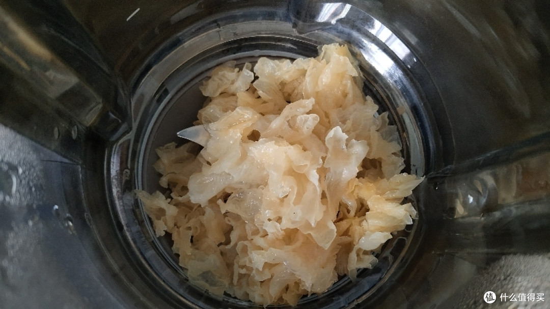 分享快速吃到银耳羹的方法: 冻干vs罐装vs破壁机