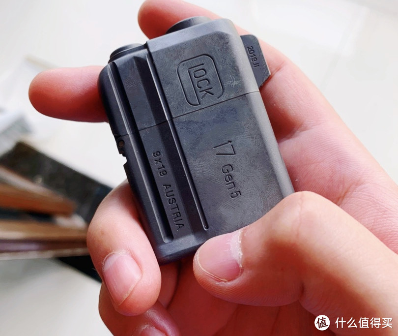 趣物分享:GLOCK元素钛合金打火机