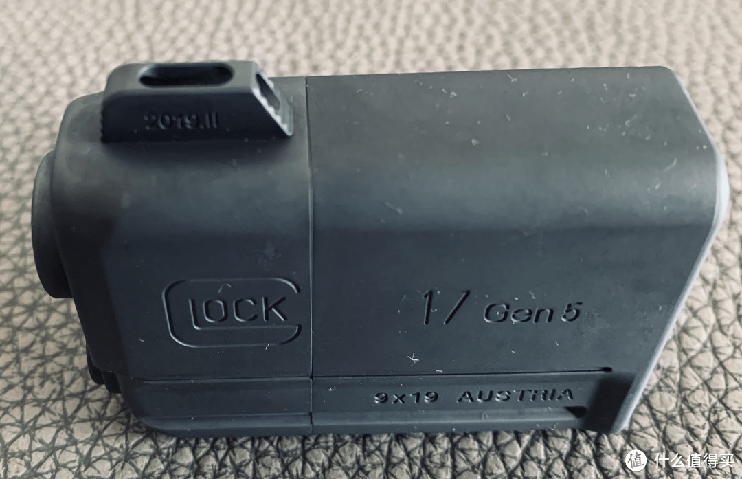 趣物分享:GLOCK元素钛合金打火机