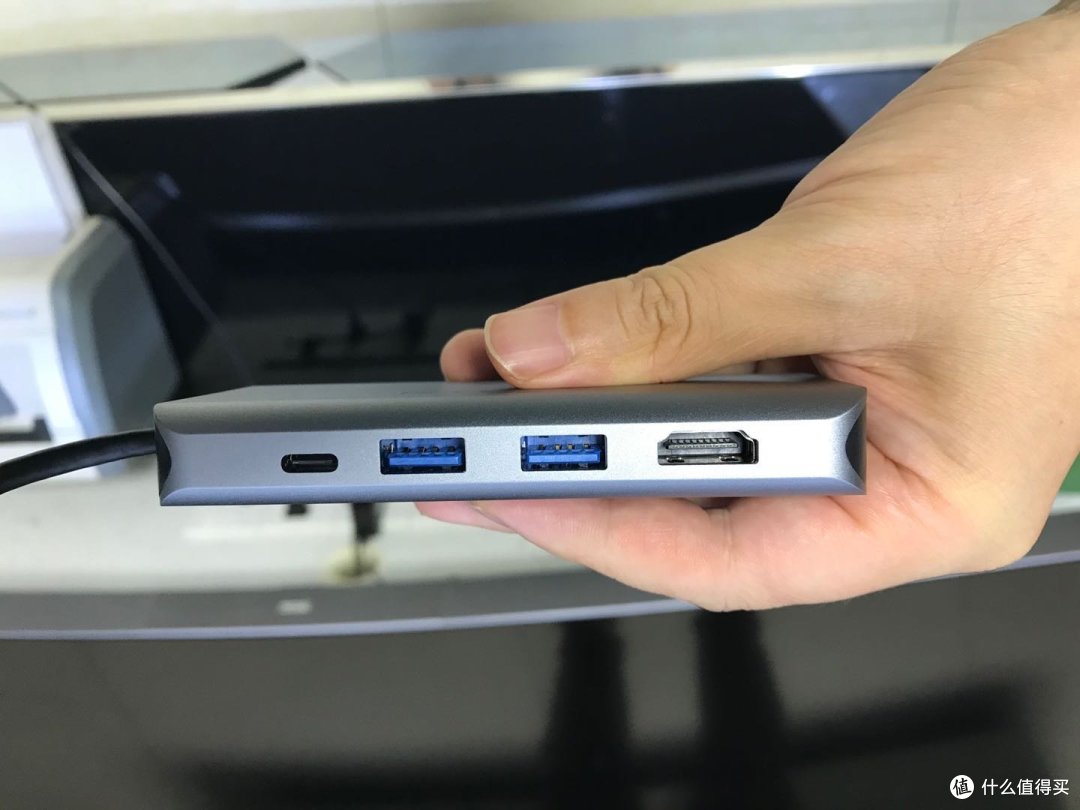 ssk飚王 type-c扩展坞分线器华为苹果电脑USB-C转HDMI线转换器3.0usb