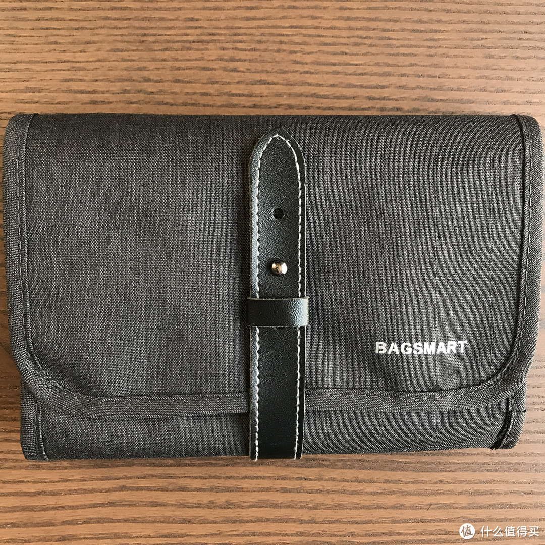 极简主义者也要买的数码收纳包——Bagsmart三折卷包