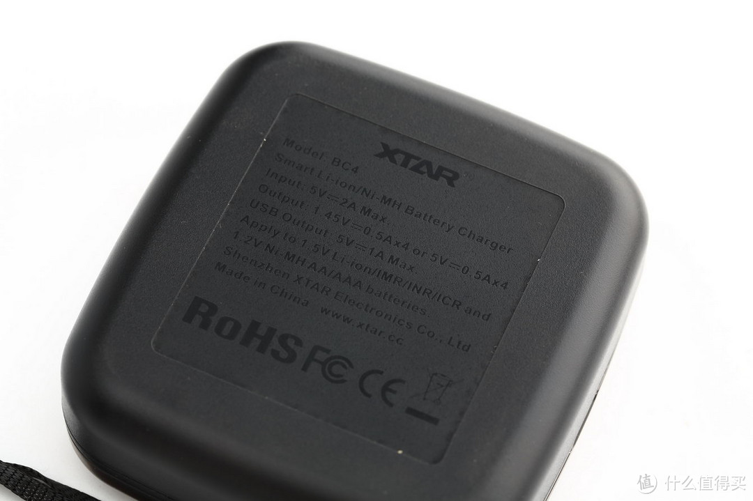 口袋精灵XTAR BC4能换电池的充电宝