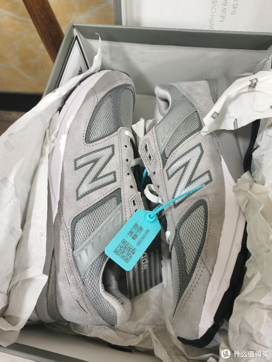 中了灰色的毒…new balance990v5