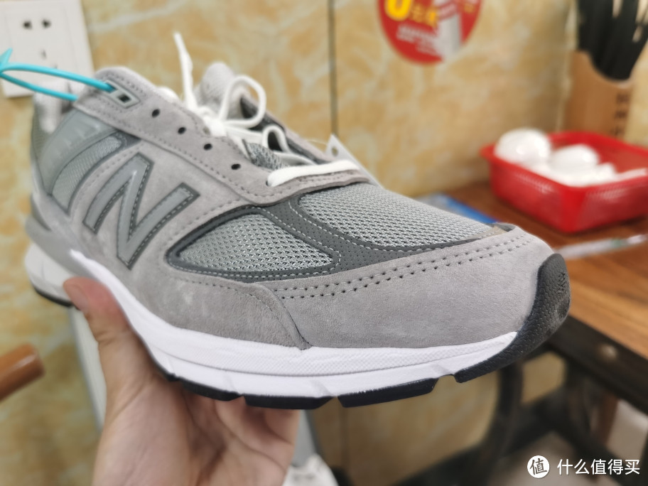 中了灰色的毒…new balance990v5