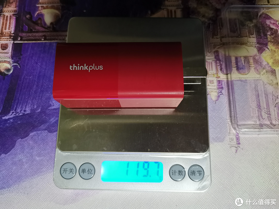 精致生活的向往：ALL in One的氘锋GaN 65W充电器（对比华为原装40W）