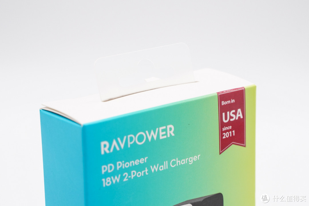 拆解报告：RAVPOWER 18W 1A1C双口快充充电器RP-CPCN007