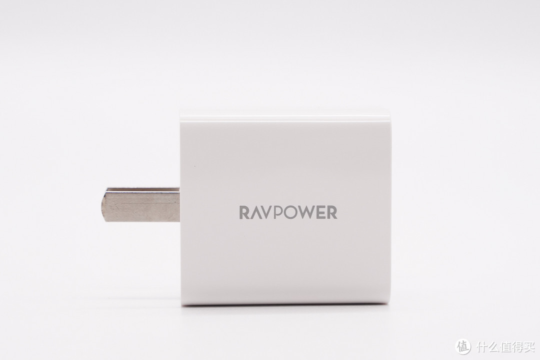 拆解报告：RAVPOWER 18W 1A1C双口快充充电器RP-CPCN007