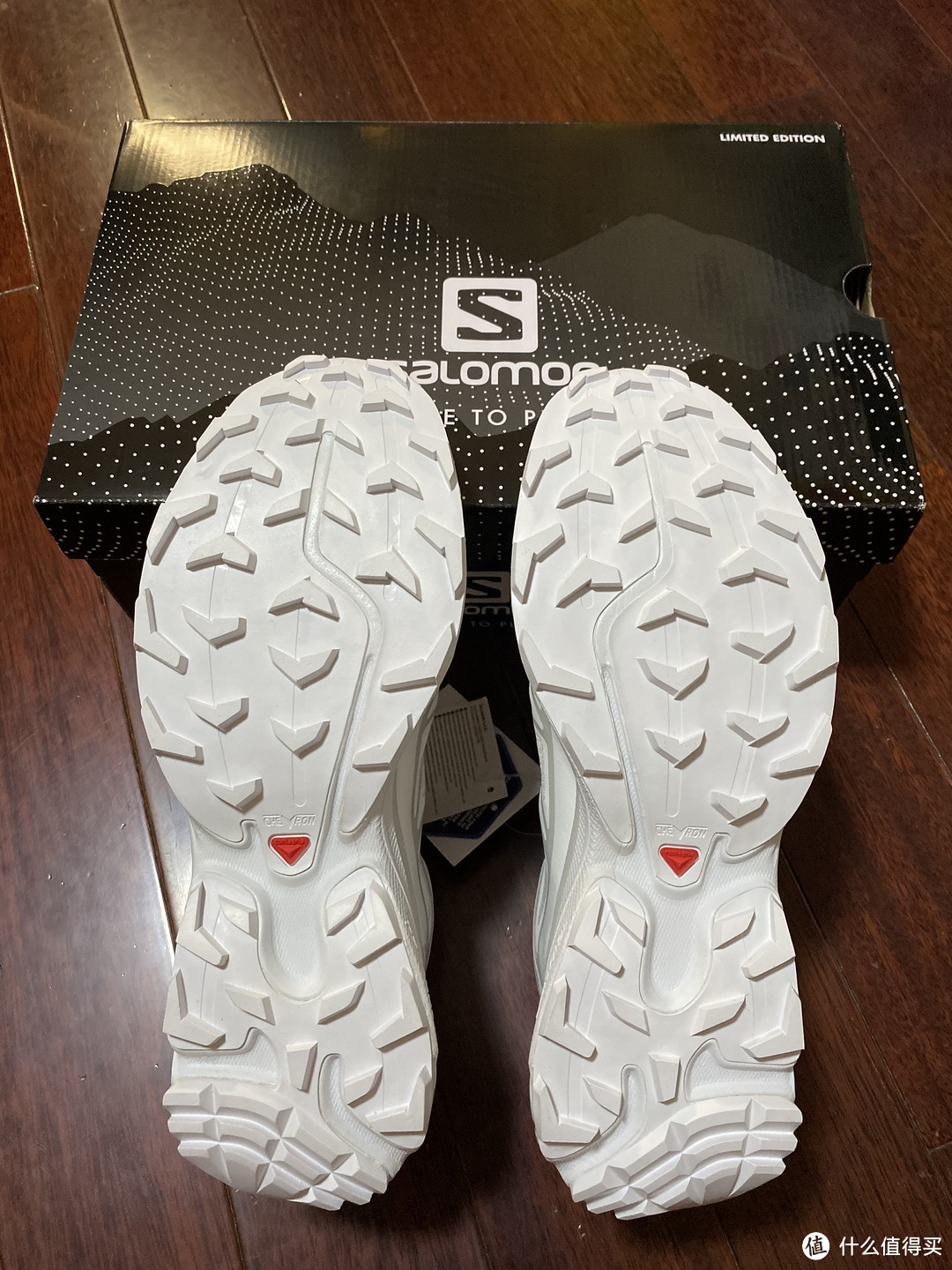 纯白的越野跑鞋——Salomon S-LAB XT6