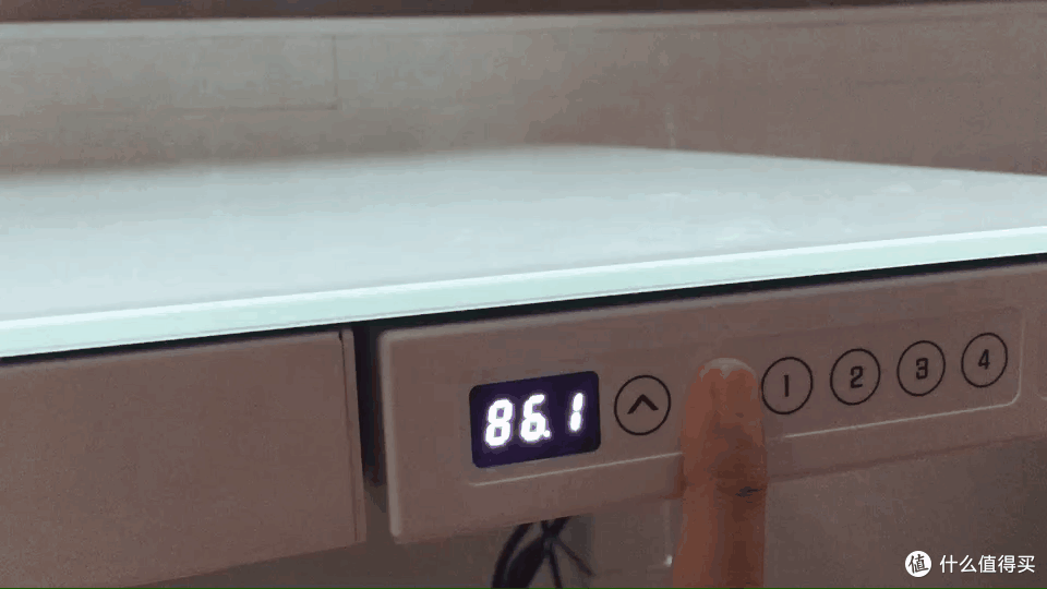 精致生活必备,乐歌E5升降桌体验