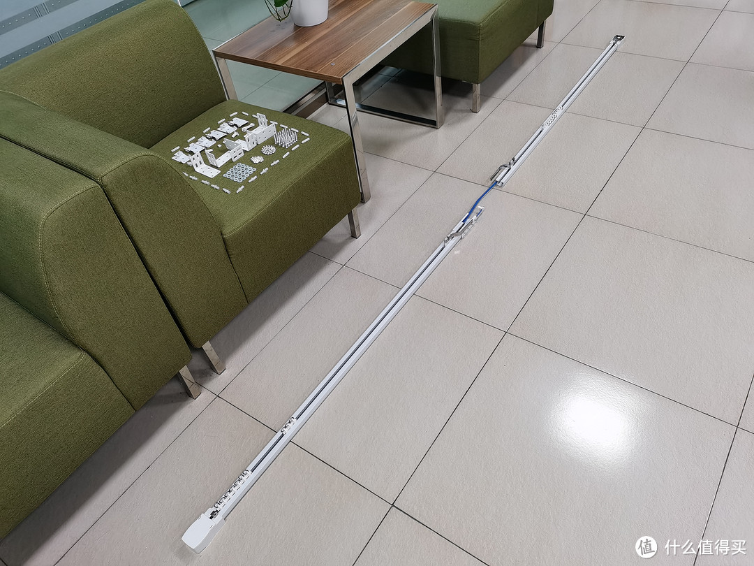 透过窗帘看智能家居,华为智选力荐杜亚窗帘