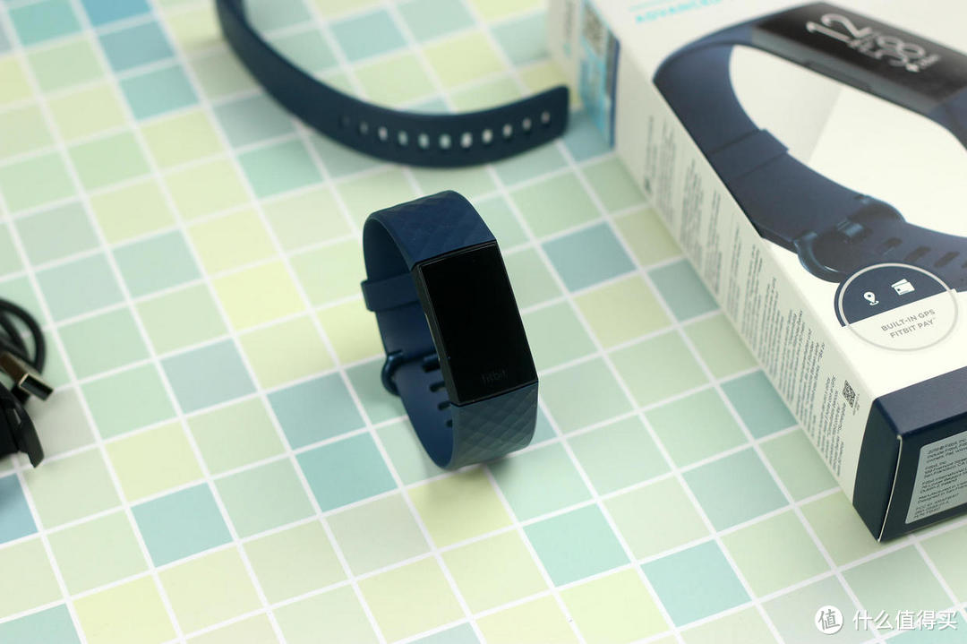 内置GPS，健康运动更轻松：Fitbit Charge4智能手环体验