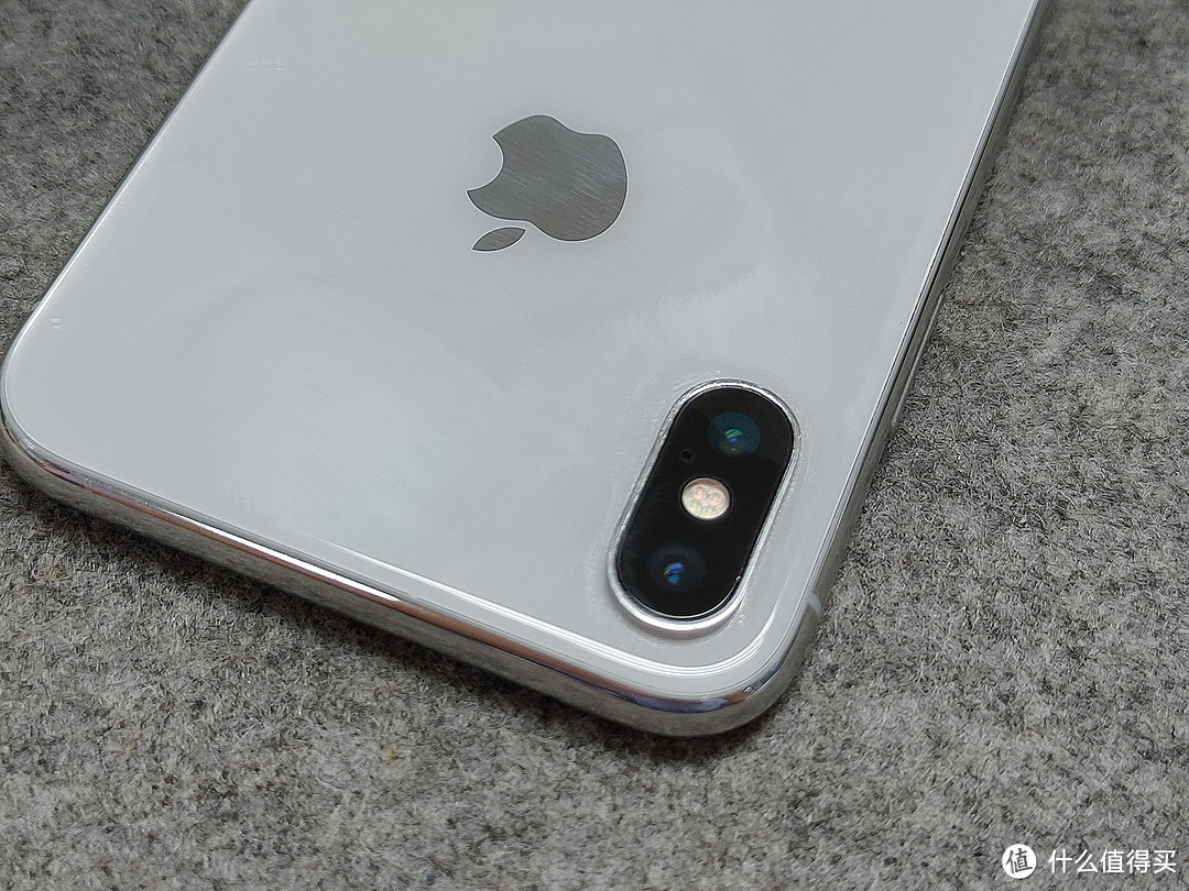 苹果首款“刘海屏”的iPhone X升级到iOS 14正式版还流畅么？