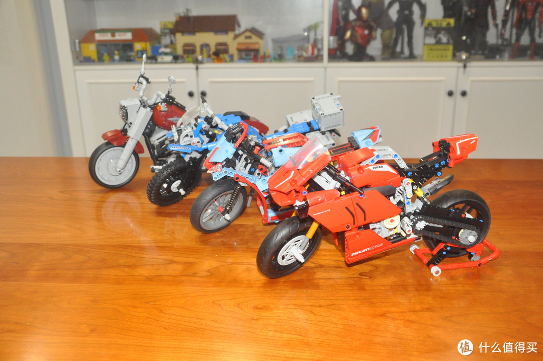 LEGO 乐高 机械组Technic 42107 杜卡迪 Panigale V4R