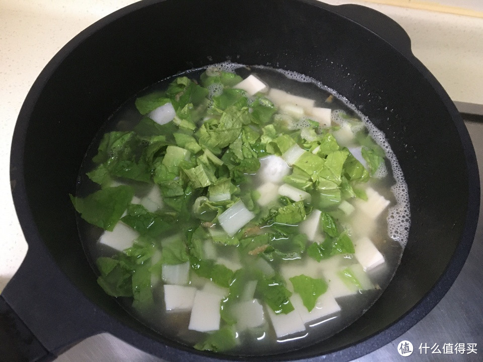 这汤最适合秋天喝,隔几天就给孩子做一次,简单美味,十分钟出锅