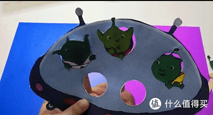 绘本Five Little Men in a Flying Saucer